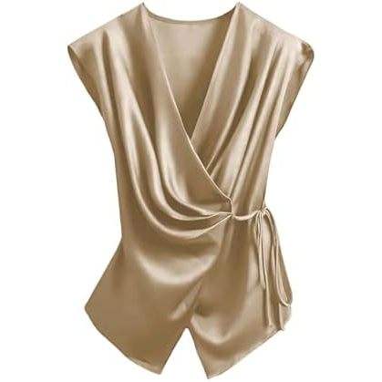 สีกากีล้วน