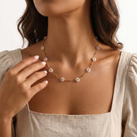 Collar de Piedras Naturales Brillantes para Mujer, Chapado en Oro PVD, Hipoalergénico, Encantador Brillo Radiante para San Valentín, Joyería Deslumbrante
