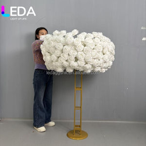 LEDA Centre de table floral artificiel en soie faite main, roses blanches, pour mariage - Product Image 1