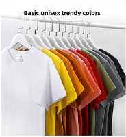 Camiseta lisa de color sólido de 210g, personalizable con impresión de logotipo.