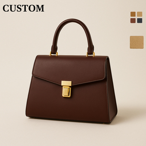 <span class=keywords><strong>Borsa</strong></span> a Mano in Vera Pelle con Logo Personalizzato del Produttore, Minimalista con Tracolla, Strutturata con Patta Superiore, per Lavoro e Ufficio - Product Image 1