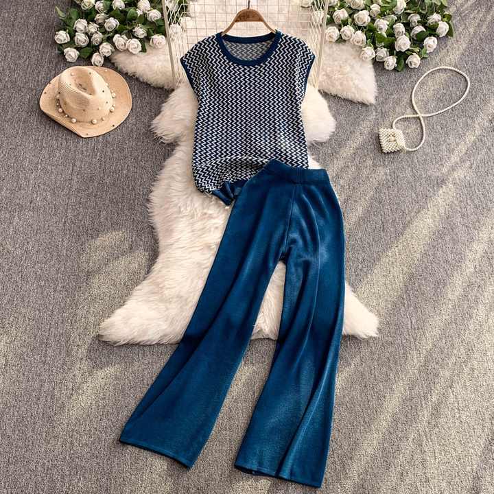 Twopiece Set Vintage Wavy Patterned Knitted