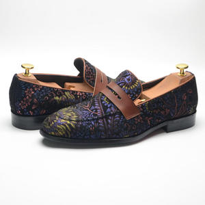 Handmade printed <b>men's</b> leather shoes, Oxford casual shoes for <b>men</b>, <b>men's</b> formal shoes, retro <b>Men's</b> leather <b>Dress</b> Shoes&Oxfords - Product Image 5