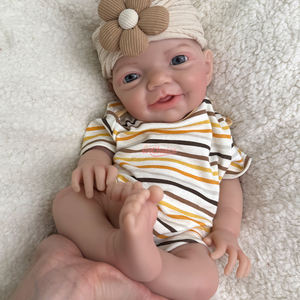 Poupée en silicone ultra douce de 18 pouces, corps entier, nouveau-né, <span class=keywords><strong>bébé</strong></span> <span class=keywords><strong>fille</strong></span>, poupée <span class=keywords><strong>reborn</strong></span>, poupée de confort pour les personnes âgées - Product Image 1