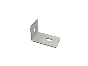 Plaques d'angle de montage en composite aluminium-plastique de précision, supports d'angle extérieurs en aluminium T6 pour la fixation de barrières anti-inondation - Product Image 1