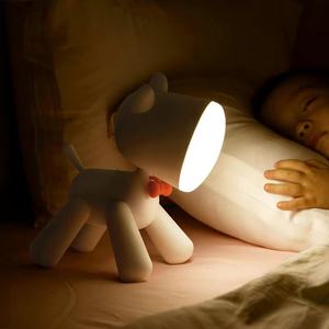 Lampe de table minimaliste de haute qualité en forme de chien pour chambre d'étude, chevet, salon, bureau, lampe de chevet simple et moderne - Product Image 3