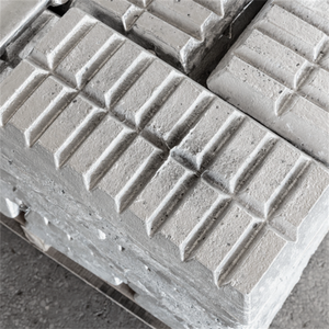 Lingote de Aleación Maestra de Ferrovanadio Hierro (VFe) 99.99% Ligero WOBO de China para la Industria de Fundición - Product Image 2