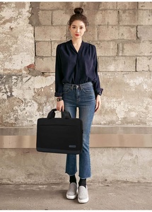 Package Laptop Briefcase Polyester 15.6 Inch Air Cushion Shoulder Bag Protective Padding Business Style Gray Travel Use - Product Image 6