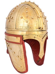 Casco Estilo Centurión Romano Hecho a Mano, Adorno Metálico Decorativo para Eventos Culturales, Espectáculos y Decoración del Hogar - Product Image 1