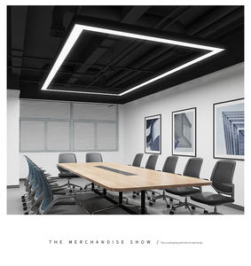 Lámpara Lineal Moderna Personalizada, Regulable, de Hierro Negro, Alto CRI 90, IP20, Solución de Iluminación para Sala de Billar, Gimnasio, Restaurante, Club - Product Image 1