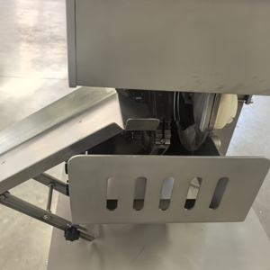 Machine à clipser les saucisses électrique, durable, largement utilisée dans les boucheries, les supermarchés et les usines <span class=keywords><strong>de</strong></span> transformation <span class=keywords><strong>de</strong></span> la viande - Product Image 4