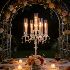 Candelabri Alti in Metallo Nero per Centrotavola Decorativi per Matrimoni ed Eventi - Product Image 3