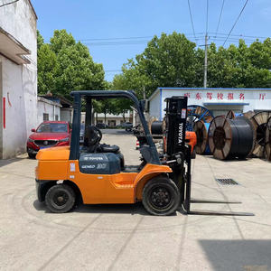 מקורי יפני toyota קטן 3 טון 90% מותג שני יד toyota 30 משמש מלגזה למכירה