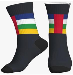 Calcetines con estampado de la bandera de África Central para mujeres y hombres, calcetines largos informales, cómodos, elásticos y transpirables - Product Image 1