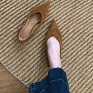 Nouvelles Chaussures Femme Luxe en Daim à Talon Carré et Bout Pointu Style Français Été 2026 – Talon Compensé Noir - Product Image 4