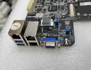 Carte mère de serveur KRPA-U16 SP3 d'occasion pour EPYC 7003 7002 16 DIMM DDR4 3200 PCIe 4.0 x24 12 NVMe 16 SATA OCP 2.0 EEB - Product Image 6