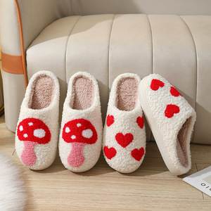 Nouveauté transfrontalière : Chaussons d'intérieur pour <span class=keywords><strong>femme</strong></span>, doublure en peluche respirante, motif brodé, collection Hiver Amour Arc-en-ciel, vente en gros - Product Image 3