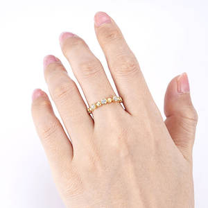 وعد زفاف من الشظية بخمسة أحجار من من 100 قيراط طقم خواتم مويسانيتي نسائي عصري مقطوع مستدير - Product Image 3