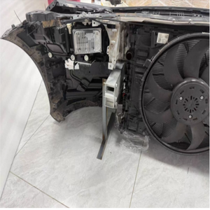 Il gruppo paraurti per auto più venduto con griglia di aspirazione dell'aria è adatto per il paraurti completo <span class=keywords><strong>Mercedes</strong></span> <span class=keywords><strong>AMG</strong></span> <span class=keywords><strong>GT</strong></span> 63 290. - Product Image 6