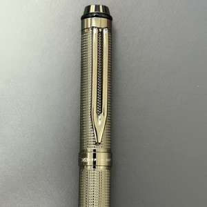 प्रीमियम भारी लक्जरी क्लासिक धातु बॉलपॉइंट पेन के साथ मिलान केस विरोधी स्लिप त्वरित स्याही प्रवाह फिट - Product Image 5