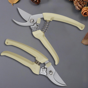 Ciseaux <span class=keywords><strong>de</strong></span> jardinage pour fleurs, cisailles <span class=keywords><strong>de</strong></span> taille robustes, cisailles pour plantes, sécateurs à main, sécateur pour arbres pour le jardinage en cour - Product Image 4
