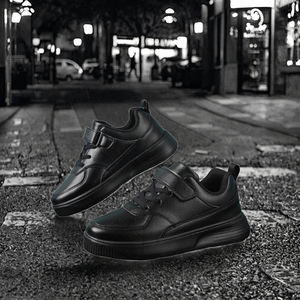 Chaussures de skateboard lumineuses populaires pour enfants, en PU, pour la marche et le sport, tailles 28-40 pour garçons et filles - Product Image 3