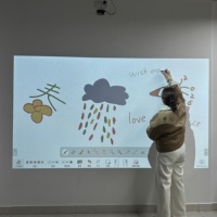 Tableau blanc numérique interactif avec écran tactile intelligent 20/40 points pour l'enseignement scolaire