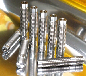 Precio de fábrica Gr5 M12 M14 Perno de rueda de titanio para automóviles - Product Image 6