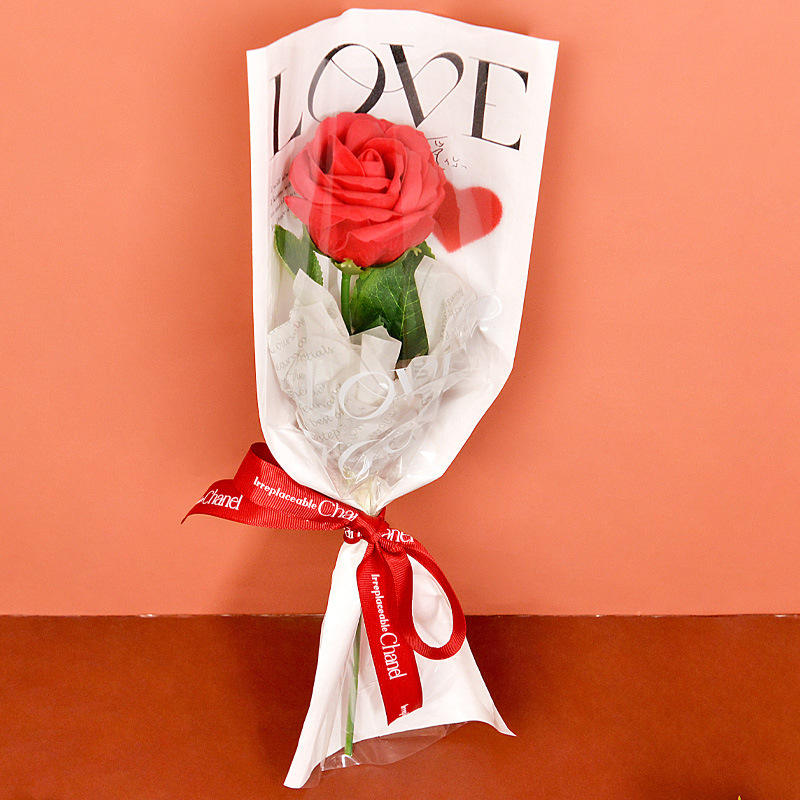 ช่อดอกกุหลาบสีแดง