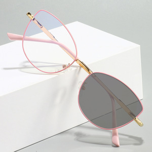 Women's Customized Prescription Photochromic <strong>Reading</strong> <strong>Glasses</strong> Cat Eye <strong>Butterfly</strong> Frame Design Anti-Blue Ray Eyewear Print Lens - Product Image 3
