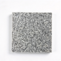 Dalles et carreaux en granit gris G633, pierres de bordure et marches d'escalier pour extérieur, comptoirs en granit naturel et pierres pour projets de construction