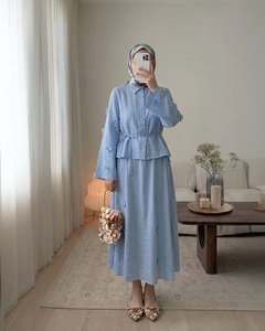 Set Modesto Loriya con Top e Gonna in Poliestere Ricamato Floreale, Abaya per Donne Musulmane, <span class=keywords><strong>Abbigliamento</strong></span> Islamico Autunnale da Cerimonia - Product Image 5
