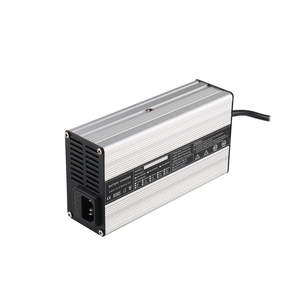 <span class=keywords><strong>Chargeur</strong></span> universel de batterie Li-ion 44,4 V de l'usine de Shenzhen, <span class=keywords><strong>chargeur</strong></span> 50,4 V 5 A pour batteries au lithium 12 cellules 43,2 V - Product Image 1