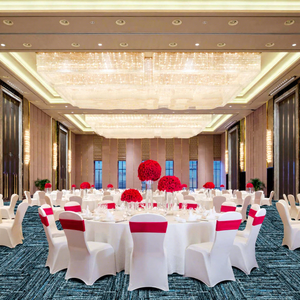 Alfombra Moderna con Diseño de Rayas Antideslizante, de Nailon con Base de PVC de 50x50cm para Oficina, Hotel y Dormitorio - Product Image 1