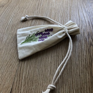Sac d'emballage en coton mousseline avec cordon de serrage, logo brodé personnalisé, pochette d'emballage cadeau en coton - Product Image 3