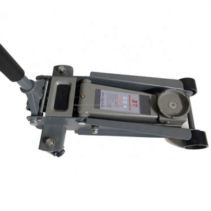 Top Vente Certificat CE <span class=keywords><strong>Cric</strong></span> De Voiture Robuste Ascenseur de Plancher Hydraulique <span class=keywords><strong>2</strong></span> <span class=keywords><strong>Tonnes</strong></span> Automotriz Hydraulique En <span class=keywords><strong>Aluminium</strong></span> - Product Image 2