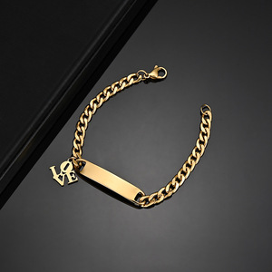 Bracciale in Acciaio Inox 304 Placcato Oro 18K PVD Impermeabile con Logo Personalizzato e Incisione Nome Ali Cuore - Product Image 2