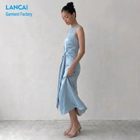 Robe en satin sur mesure pour femmes, sans manches, avec nœud devant, élégante, bleu clair, mi-longue, sexy, pour occasions spéciales, fabricant OEM
