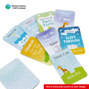 Impression personnalisée, lot de 24 cartes de jalons de développement pour bébé en papier d'art épais et enduit, coins arrondis, avec trou de suspension pour présentation en magasin - Product Image 5