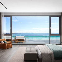 Fenêtre à battant horizontale moderne en alliage d'aluminium avec persienne, moustiquaire en acier inoxydable, double vitrage Low-E insonorisé pour immeubles de grande hauteur