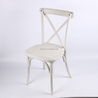 Chaise empilable LIMEWASH en résine KD à dossier croisé, design moderne, résistante à l'eau, pour usage intérieur/extérieur, chaise de salle à manger commerciale