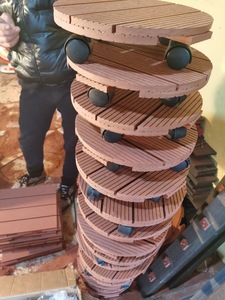 Nouveau design en plastique <span class=keywords><strong>carrelage</strong></span> extérieur conceptions wpc Pot de fleur base ceinture poulie base bricolage sol wpc carreaux de patio extérieur - Product Image 3