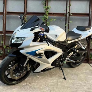 <span class=keywords><strong>Suzuki</strong></span> GSXR750MOTO 2006-2014 <span class=keywords><strong>Moto</strong></span> Sportive Cilindrata <span class=keywords><strong>600</strong></span>-1000CC Prestazioni per Guida Ricreativa e Sportiva <span class=keywords><strong>Moto</strong></span> a Benzina - Product Image 1