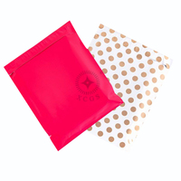 Sacs d'emballage en plastique polymailers autocollants pour colis postaux et cadeaux