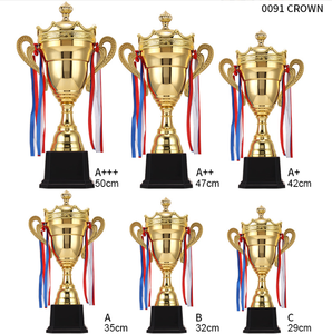 Trofeo Metálico para Campeonatos Deportivos, Baloncesto, Fútbol, Corona, Cubierta Superior de Dos Orejas - Product Image 1
