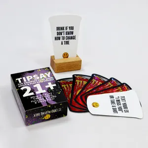 カスタム印刷されたプレミアム大人の飲酒パーティーワイングラスの形のゲームカードは、カスタマイズされたホログラフィック飲酒会話カードゲームを作ります