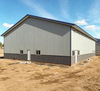 Entrepôt métallique préfabriqué moderne, étanche et durable, en structure acier, pour bureaux et ateliers, avec garantie de 5 ans