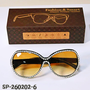 Lunettes de soleil Bluetooth tendance avec diamants, lunettes audio intelligentes pour femmes, protection UV, lunettes de soleil musicales sans fil avec décor en strass - Product Image 1