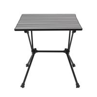 Mobilier d'extérieur avec logo personnalisé petite table de camping compacte et pliable avec cadre en aluminium avec rouleau d'oeufs et sac de rangement