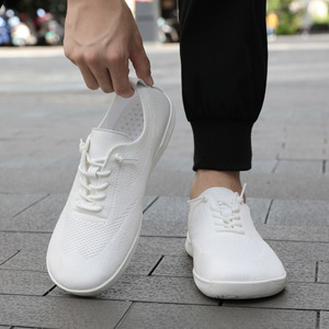 Baskets de sport unisexes pour hommes et femmes, grande taille, légères, imperméables, avec empeigne en maille respirante, semelle souple, à lacets, pour couple - Product Image 2